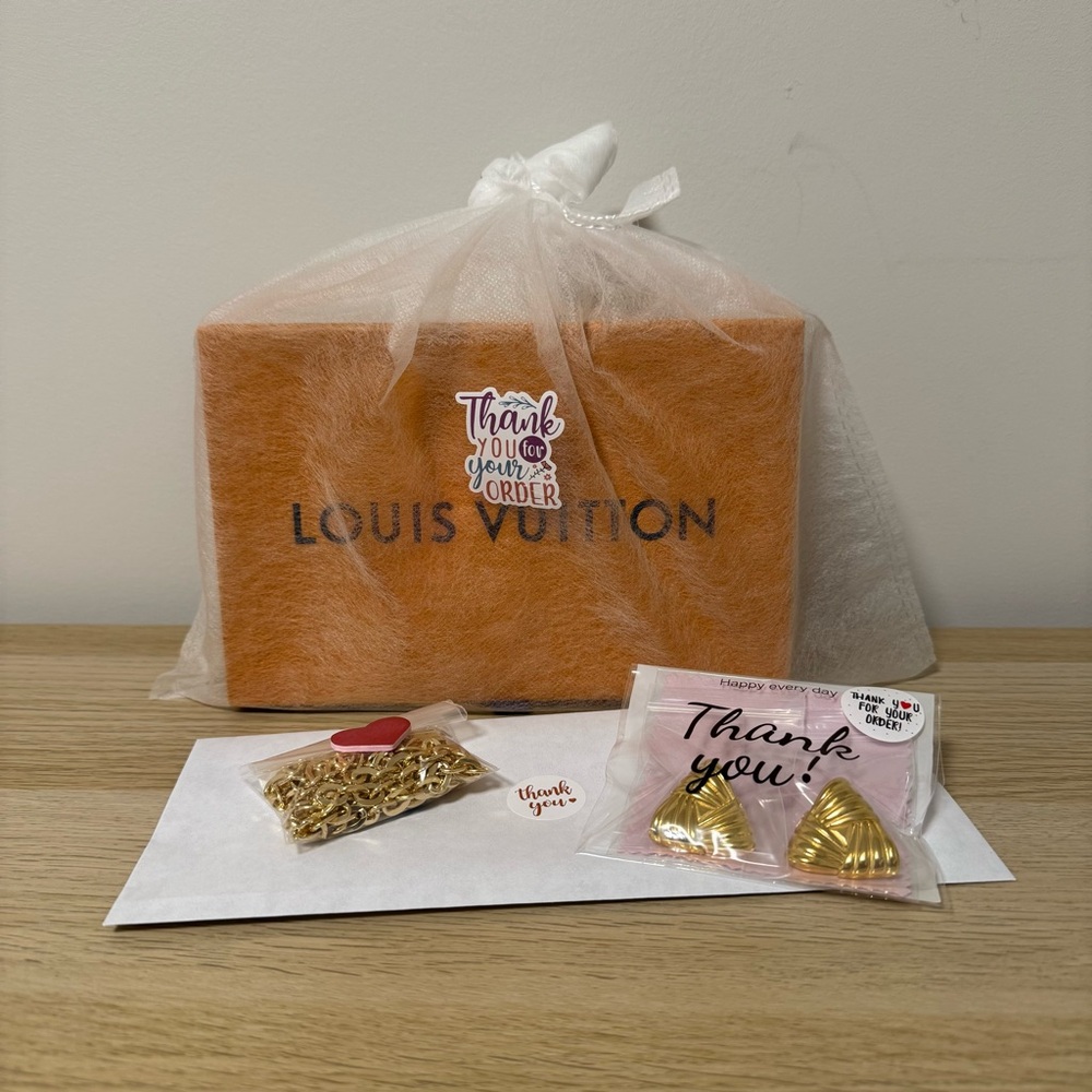 🎊SOLD THANK YOU SO MUCH Louis Vuitton Monogram Canvas🎊 - Picture 10 of 12